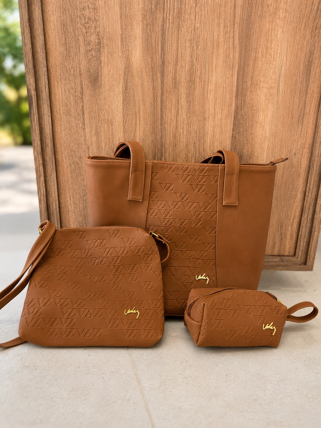 TRIO PREMIUM DE BOLSOS VÉLEZ 👜👝💛🤎🖤